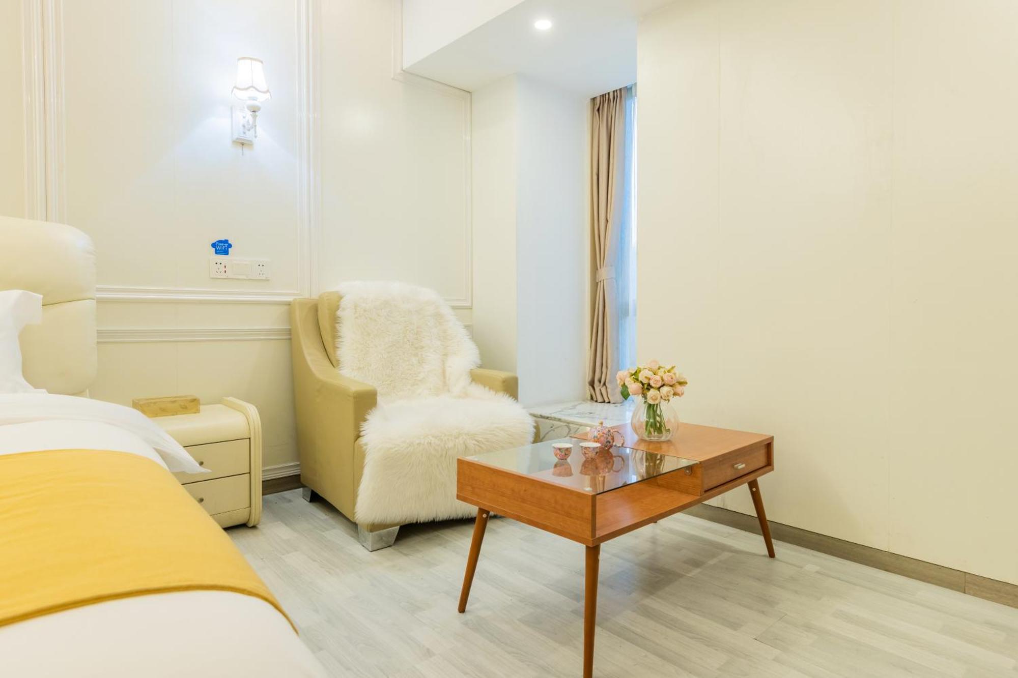 Lavande International Aparthotel Us Consulate General Guangzhou Zhujiang New Town Metro Branch - Free Shuttle Bus To Canton Fair Complex During Canton Fair Period & Free Vpn Internet Access المظهر الخارجي الصورة