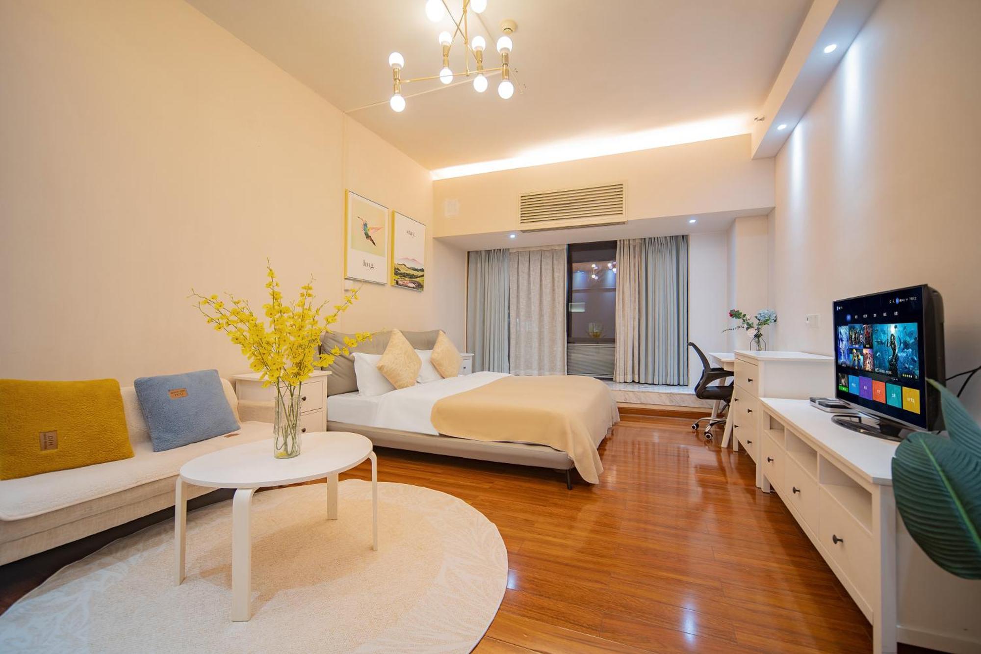 Lavande International Aparthotel Us Consulate General Guangzhou Zhujiang New Town Metro Branch - Free Shuttle Bus To Canton Fair Complex During Canton Fair Period & Free Vpn Internet Access المظهر الخارجي الصورة