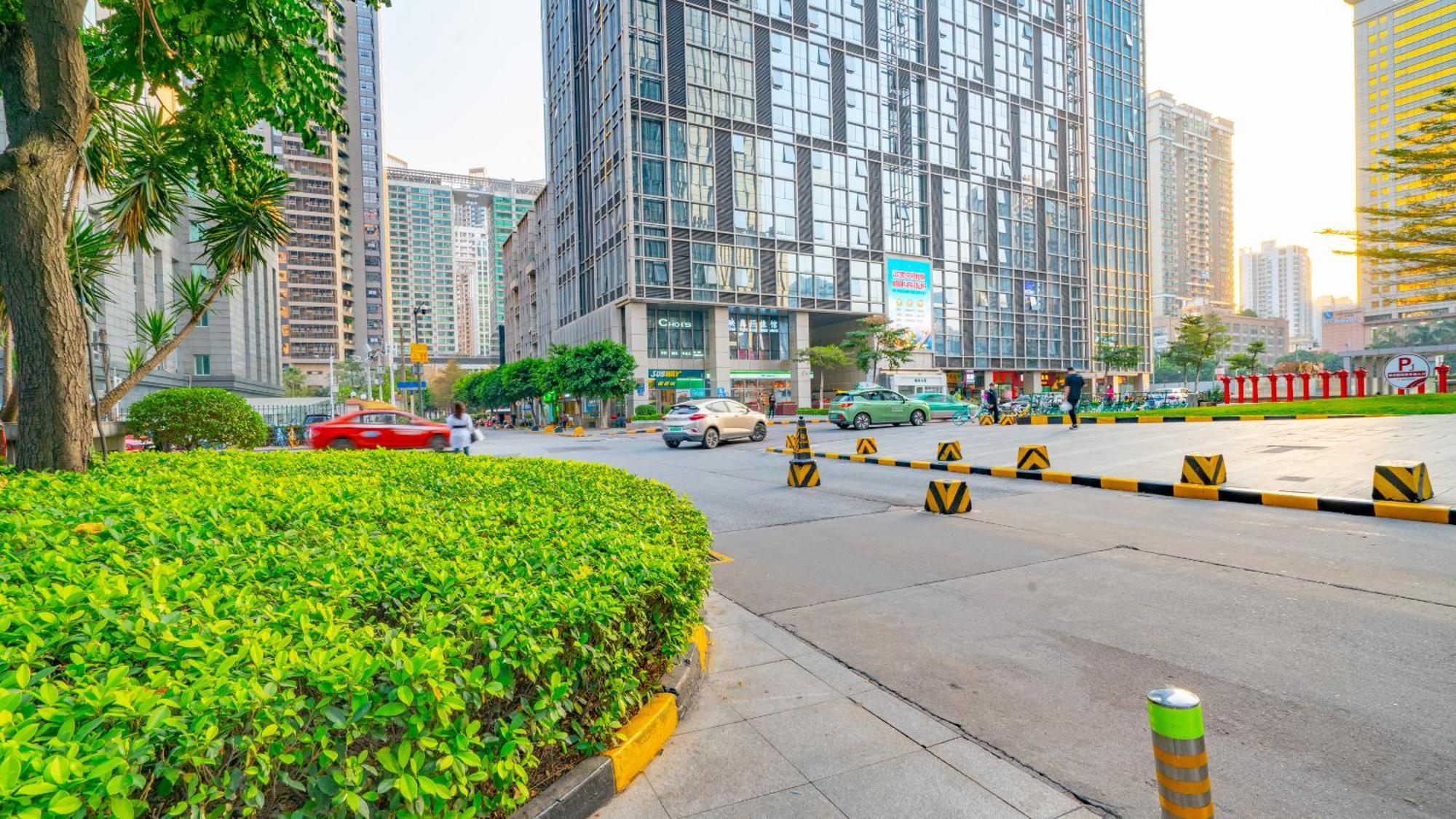Lavande International Aparthotel Us Consulate General Guangzhou Zhujiang New Town Metro Branch - Free Shuttle Bus To Canton Fair Complex During Canton Fair Period & Free Vpn Internet Access المظهر الخارجي الصورة
